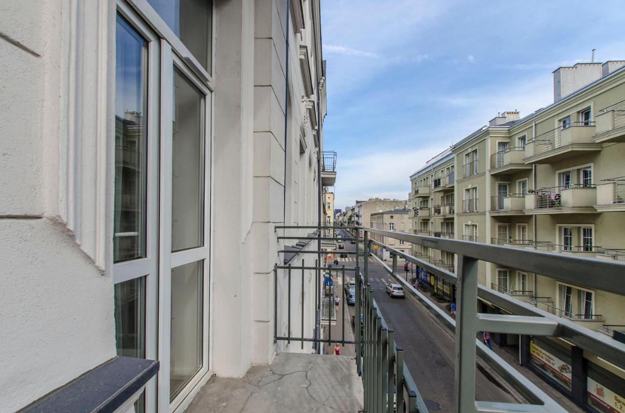 Cozy Apartments On Sierpnia Street Λοτζ Εξωτερικό φωτογραφία